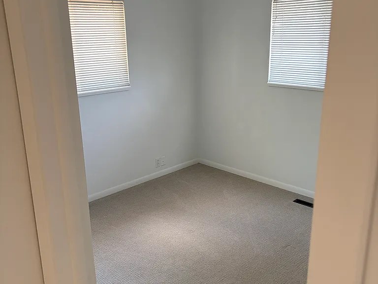 2258 E Claybourne Ave #A — Photo 7