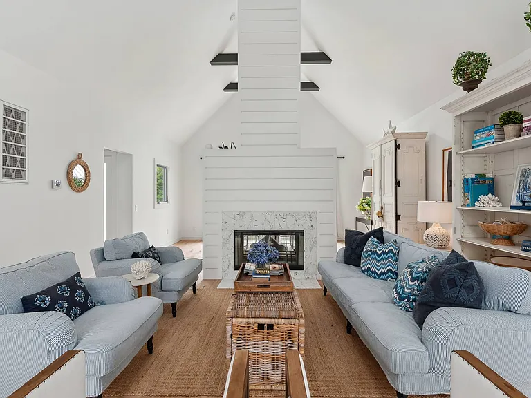 184 Big Fresh Pond Rd — Photo 17
