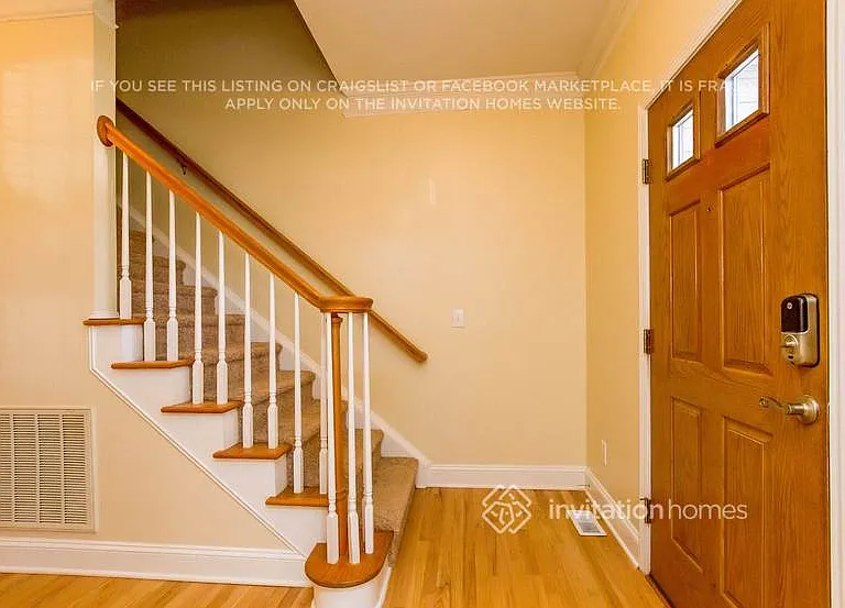 16100 Epiphany Ct — Photo 2