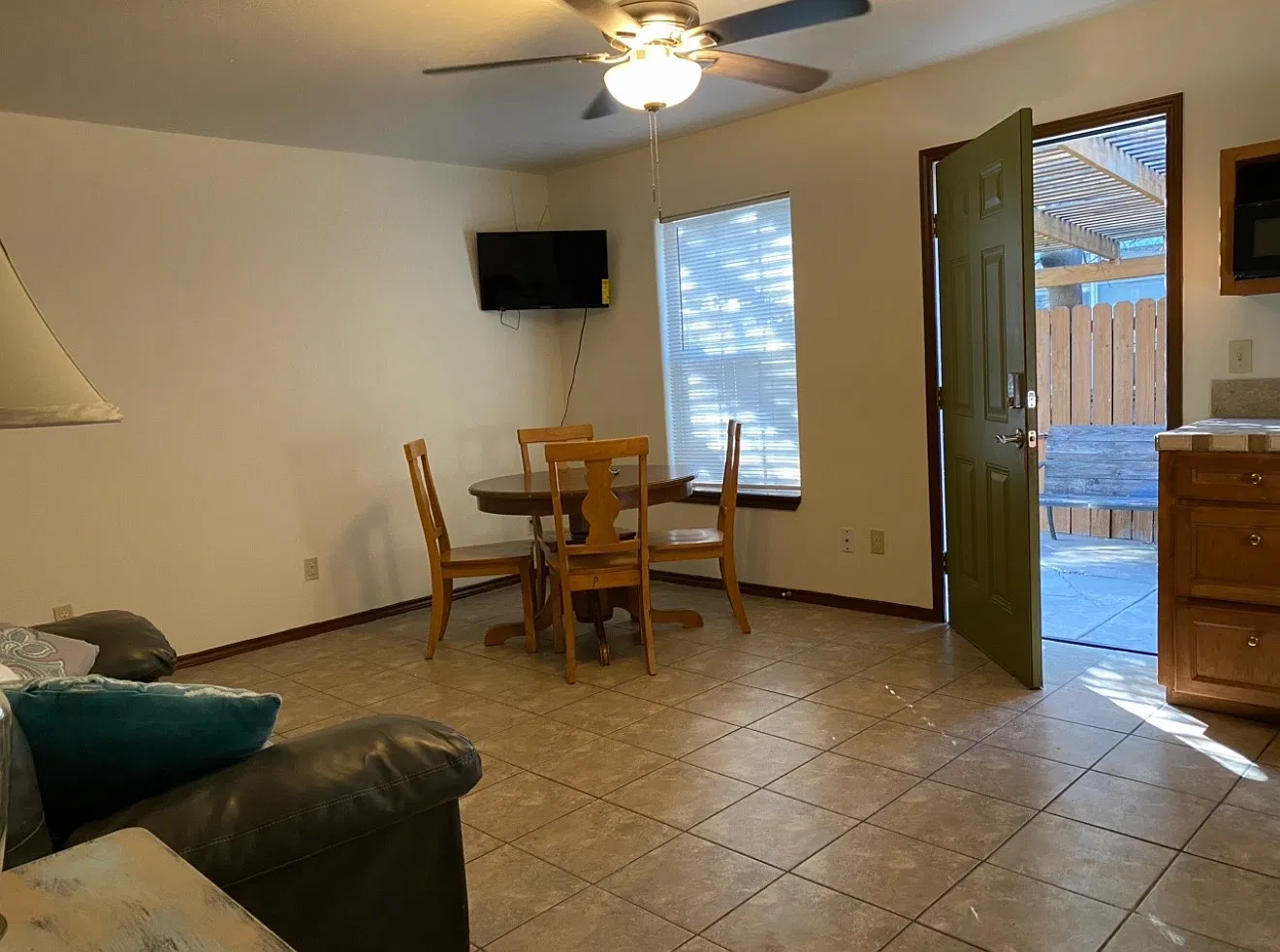1 bed, 500 sqft, $950 — Photo 4