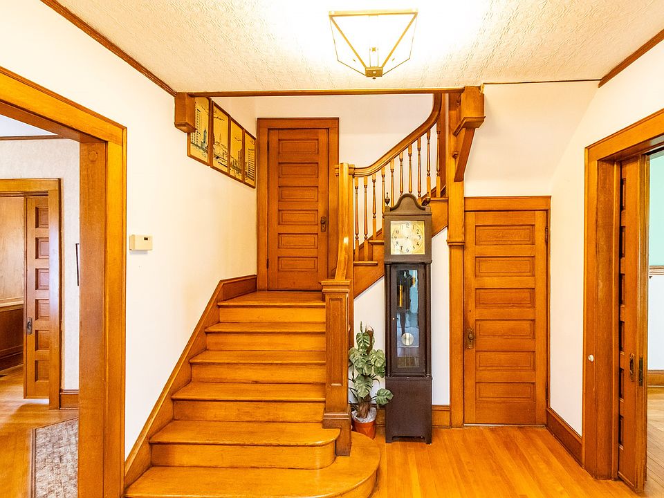 1st image of 3719 Cottage Grove Ave
