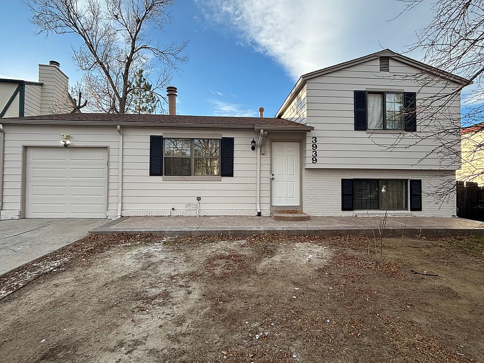 1st image of 3939 S Truckee Ct