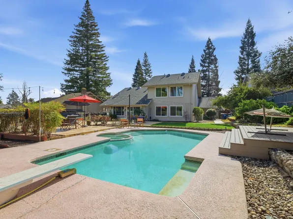 5375 Terrace Oak Cir, Fair Oaks, CA 95628