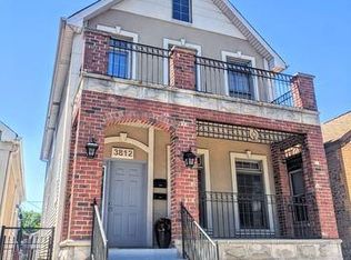 3812 S Wallace St #2, Chicago, IL 60609