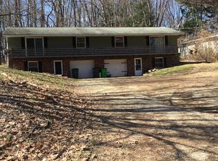 2884 Long Rd, Akron, OH 44312