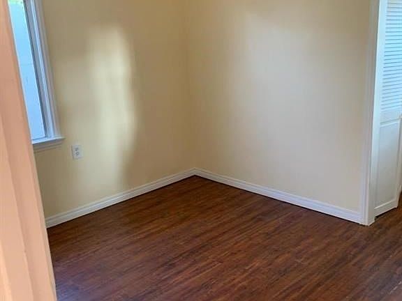 3rd image of 919 N San Gorgonio Ave