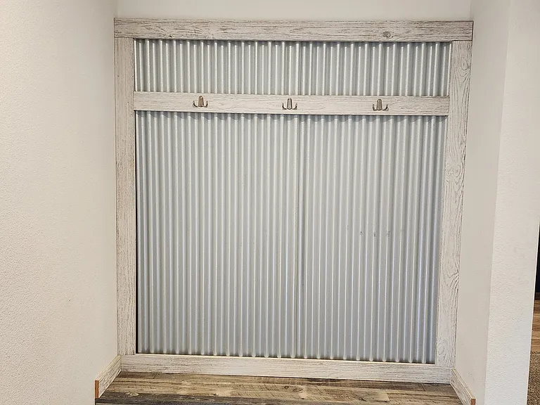 Entrance mudroom