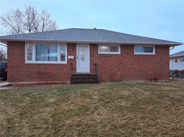 11005 Kader Dr, Cleveland, OH 44130