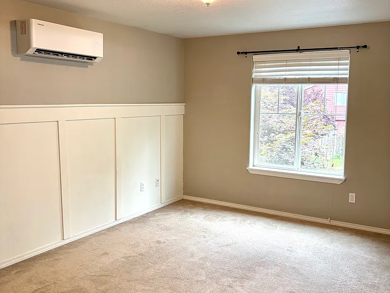 466 Corinne Dr — Photo 17