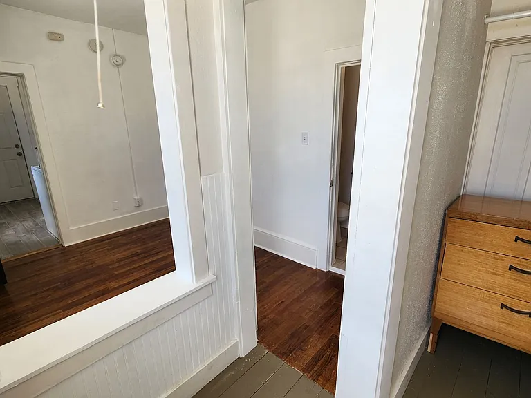 327 3rd Ave — Photo 36