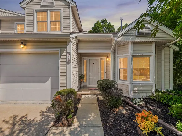 2 N Cambridge Court, Fishkill, NY 12524