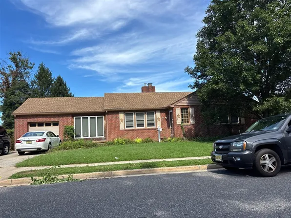 12 Glenwood Pl, Pennsville, NJ 08070