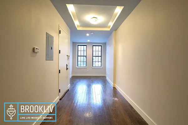 Rented by null | media 12