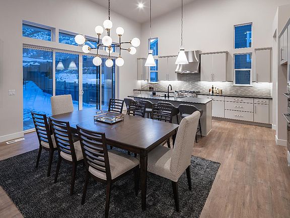 Dining Room, and Kitchen with breakfast bar