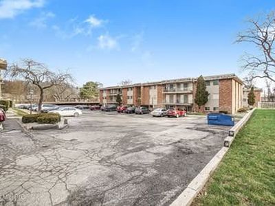 742 W Kilgore Rd APT 306, Kalamazoo, MI, 49008