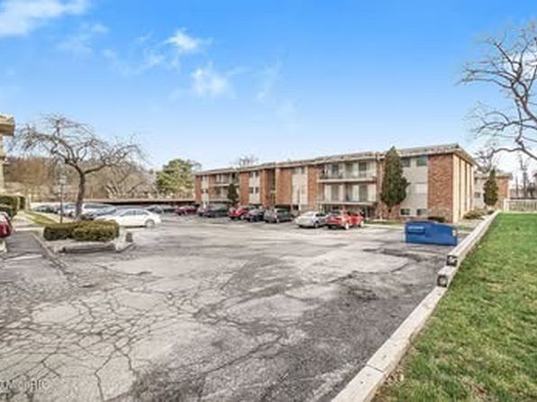 742 W Kilgore Rd APT 306