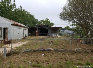 4225 Mansion, Von Ormy, TX 78073