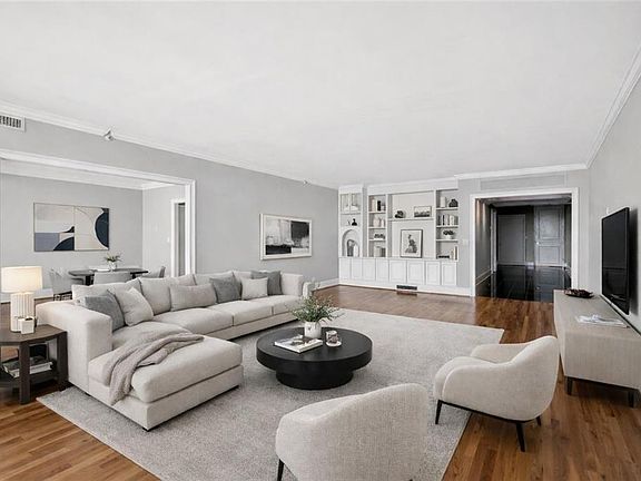 4th image of 2660 Peachtree Rd NW APT 19F