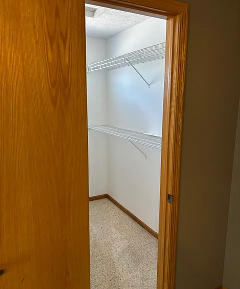 1641 Vavrina Ln — Photo 24