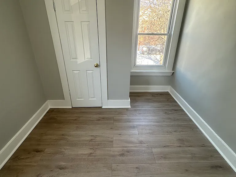 75 Woolsey St #2-0 — Photo 6