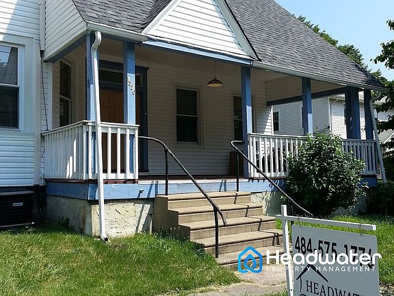 2nd image of 1520 Elmwood Ave #1