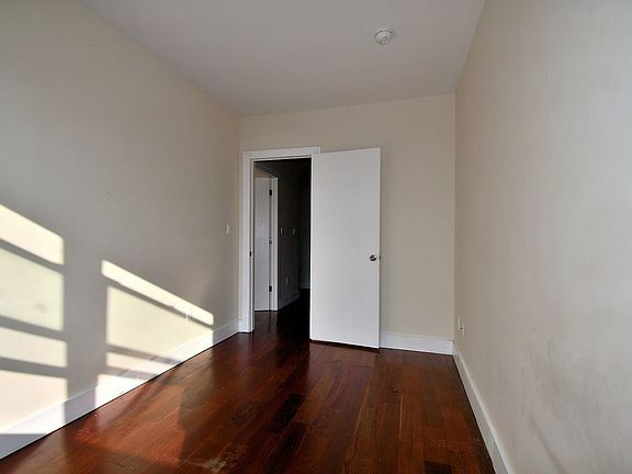 5th image of 1173 Tinton Ave #4B