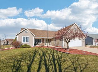 1215 Huron WAY, Hartford, WI 53027
