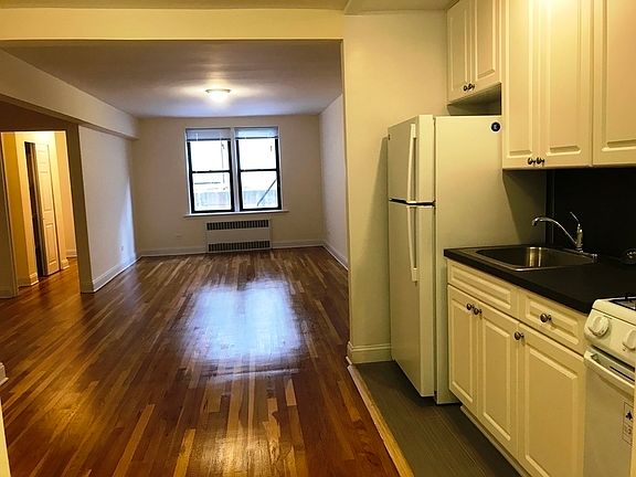 4th image of 83-10 118th St #1J