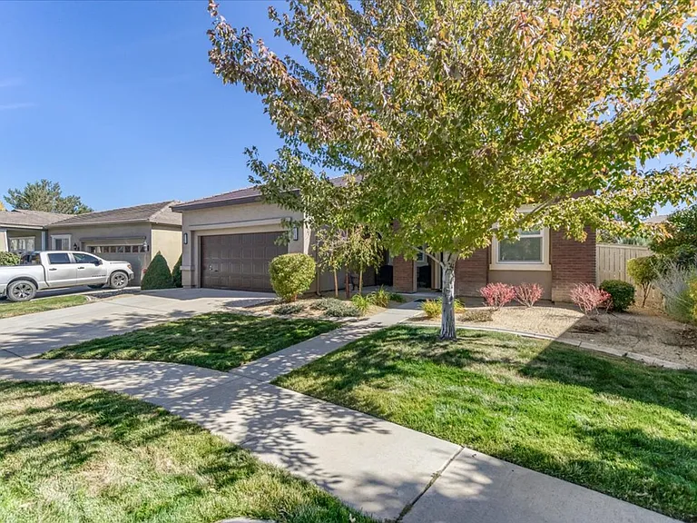 10562 Thistle Berry Ct — Photo 44
