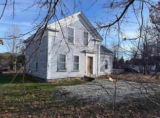 4 Barnum St, Milton, VT 05468
