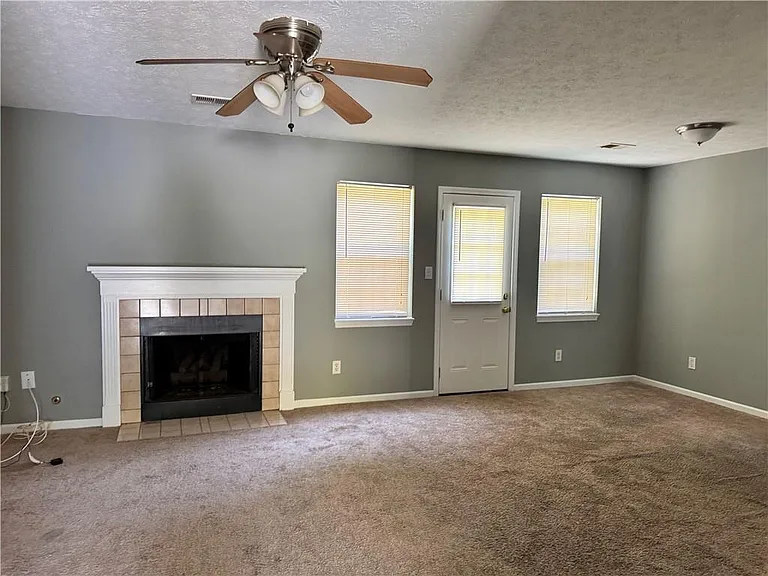 6450 River Park Dr — Photo 3