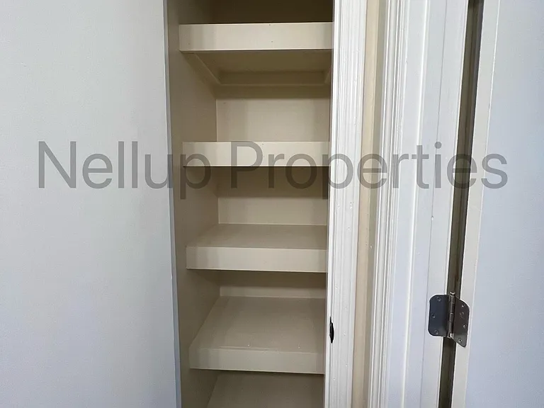 149 Lawhorn Cir — Photo 9