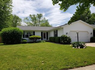 2305 E Pennsylvania Ave, Urbana, IL
