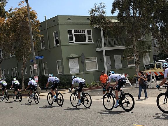 Amgen Tour of California passing-by 1942 E. Florida