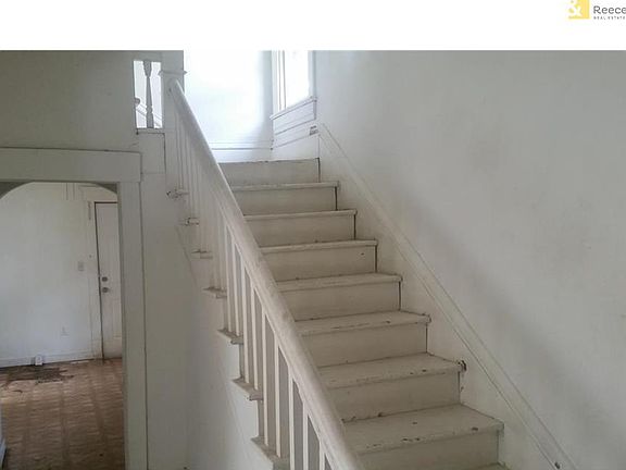 5th image of 220 N 15th St