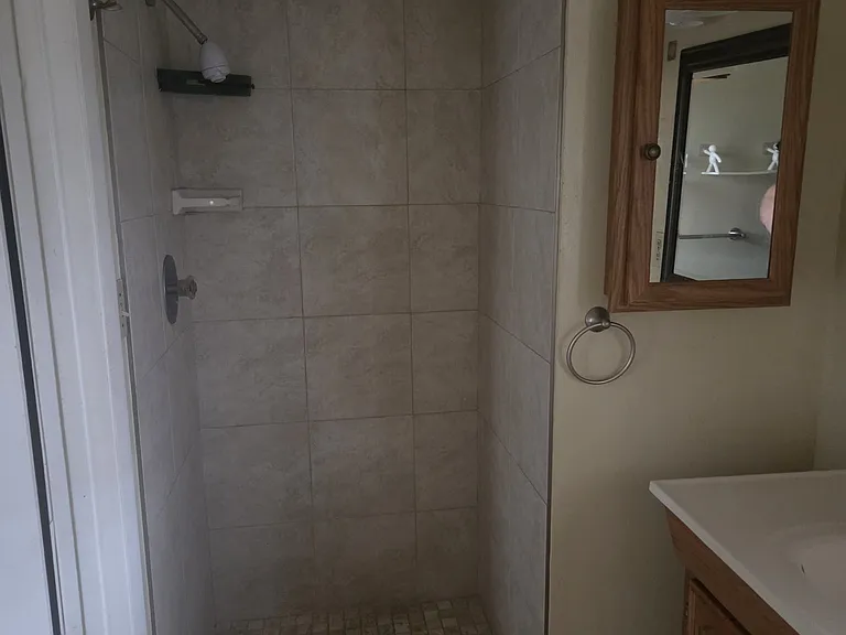 12020 Murray Ave — Photo 15
