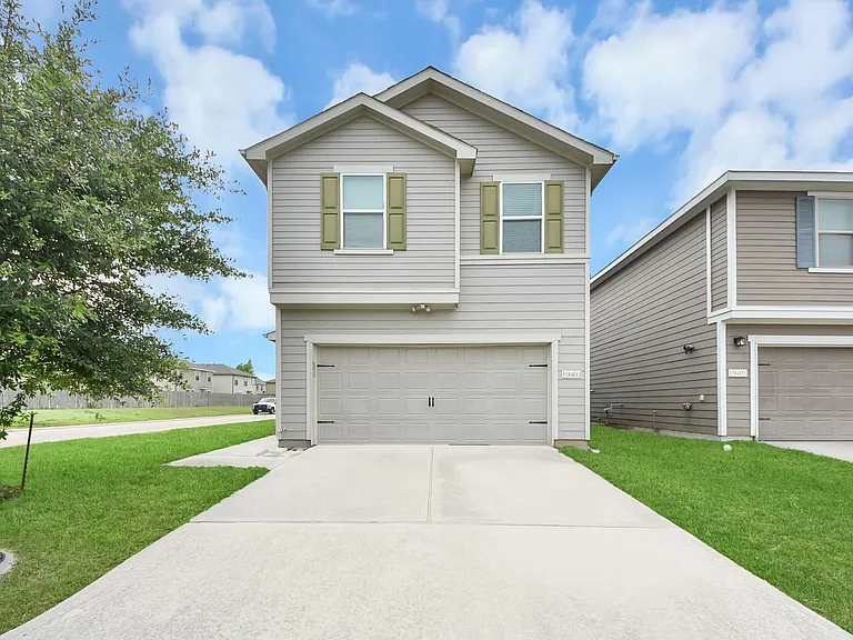 19403 Tinway Ct — Photo 4
