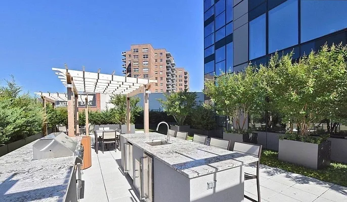 Rented by HZM Real Estate Investors LLC | media 31