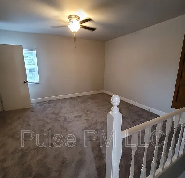 816 Montague Rd #U2 — Photo 17