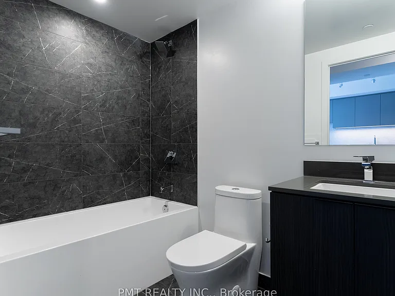 82 Dalhousie St #806 — Photo 11