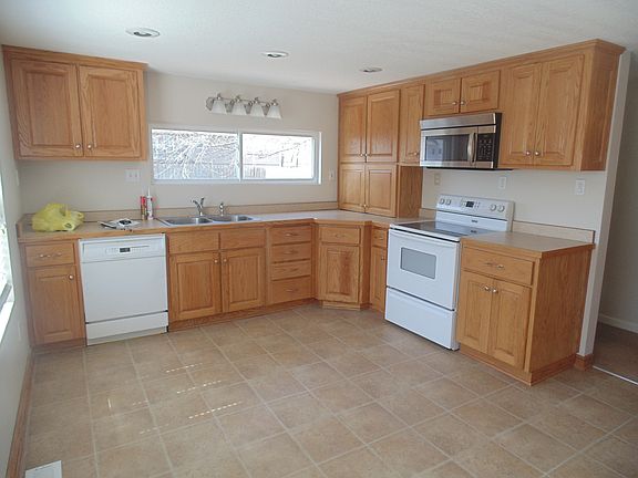 4th image of 116 N Delaware St