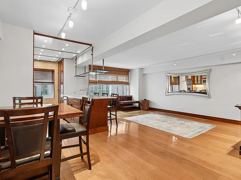100 W 57th St #6R — Photo 2
