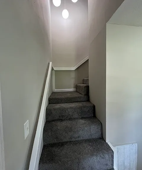 2290 Friar Rd — Photo 7
