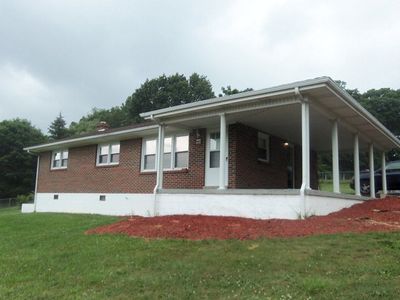 370 Rock Barn Ave, Princeton, WV, 24740