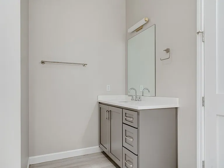 160 Morrow Ave #208 — Photo 10