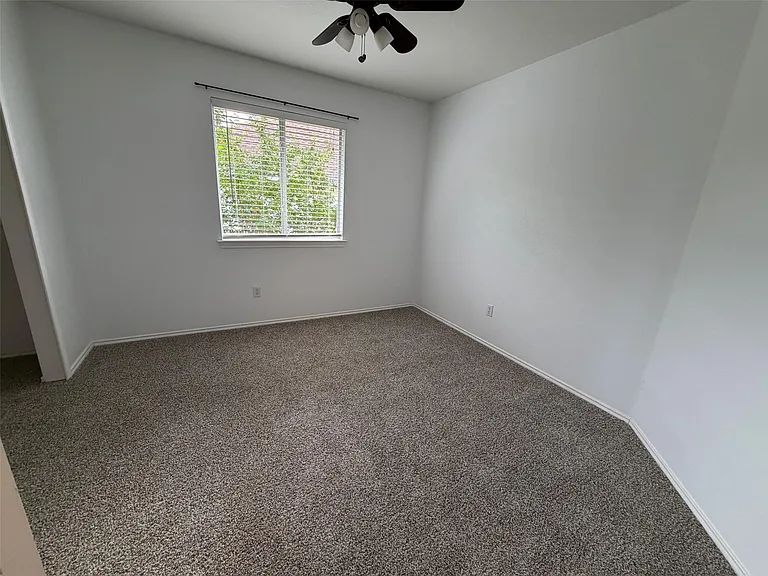 13405 Tossa Ln — Photo 17