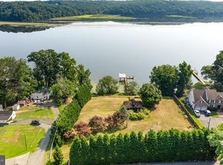 54 Shady Ln, Stafford, VA 22554