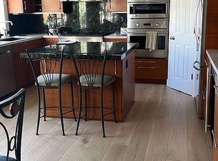 73 Moore Rd, Novato, CA 94949