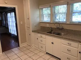 690 N 1st Ave — Photo 17