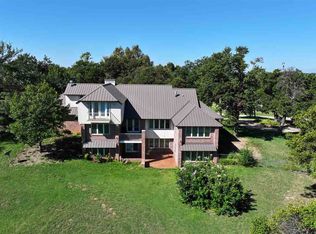 1121 N Prentice Rd, Ponca City, OK 74604